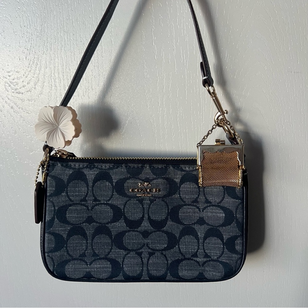 Coach chambray Nolita 19